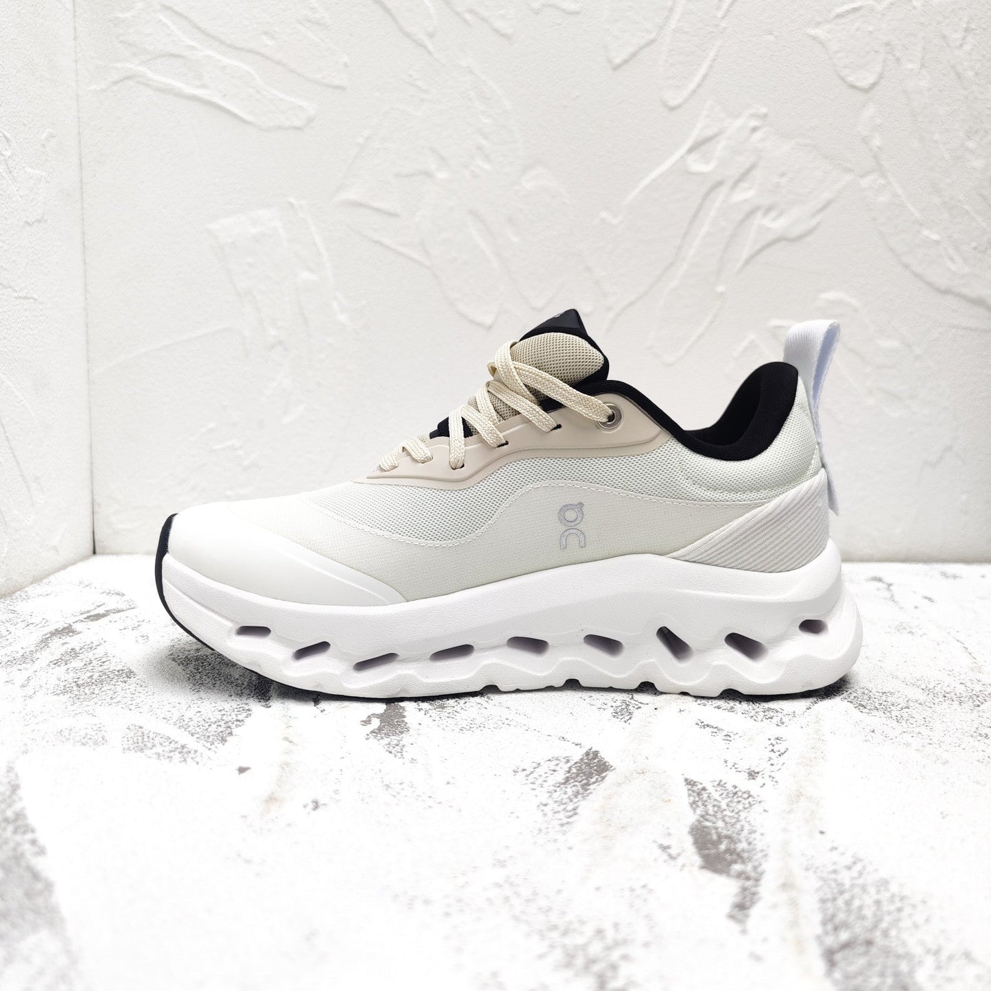 CLOUDTILT 2.0 SNEAKER PALE GRAY CALFSKIN AND BREATHABLE MESH - 35