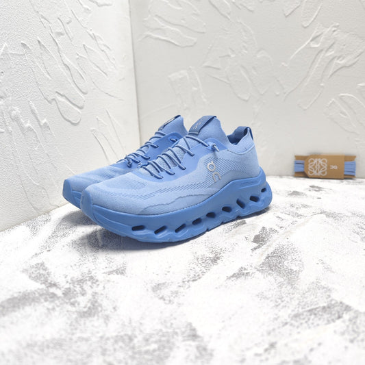 CLOUDTILT SNEAKER IN CORNFLOWER BLUE RECYCLED POLYESTER - 35