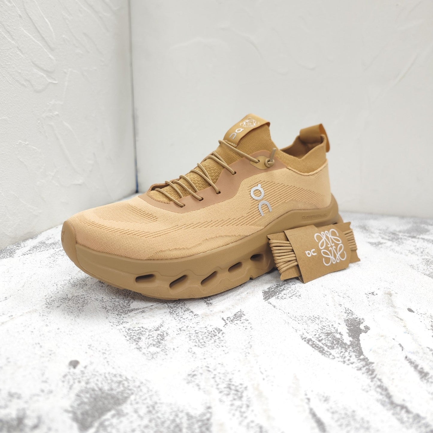 CLOUDTILT SNEAKER IN TORTILLA BROWN RECYCLED POLYESTER - 35