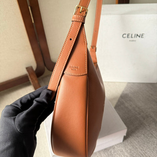 СУМКА SMALL HELOÏSE CUIR 22 З ТЕЛЯЧОЇ ШКІРИ КОЛЬОРУ GINGER ORANGE З РЕЛЬЄФНИМ ЛОГОТИПОМ