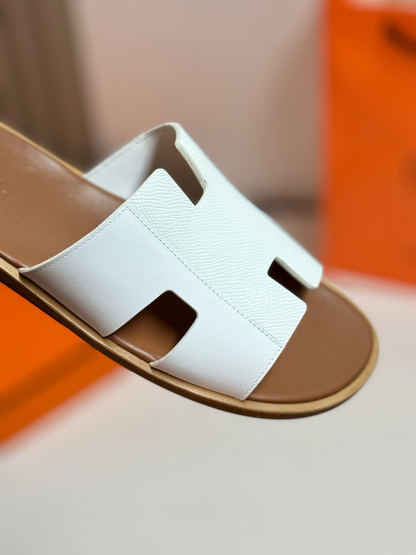 IZMIR SANDAL LIGHT BROWN MIX WHITE LAMBSKIN - 35