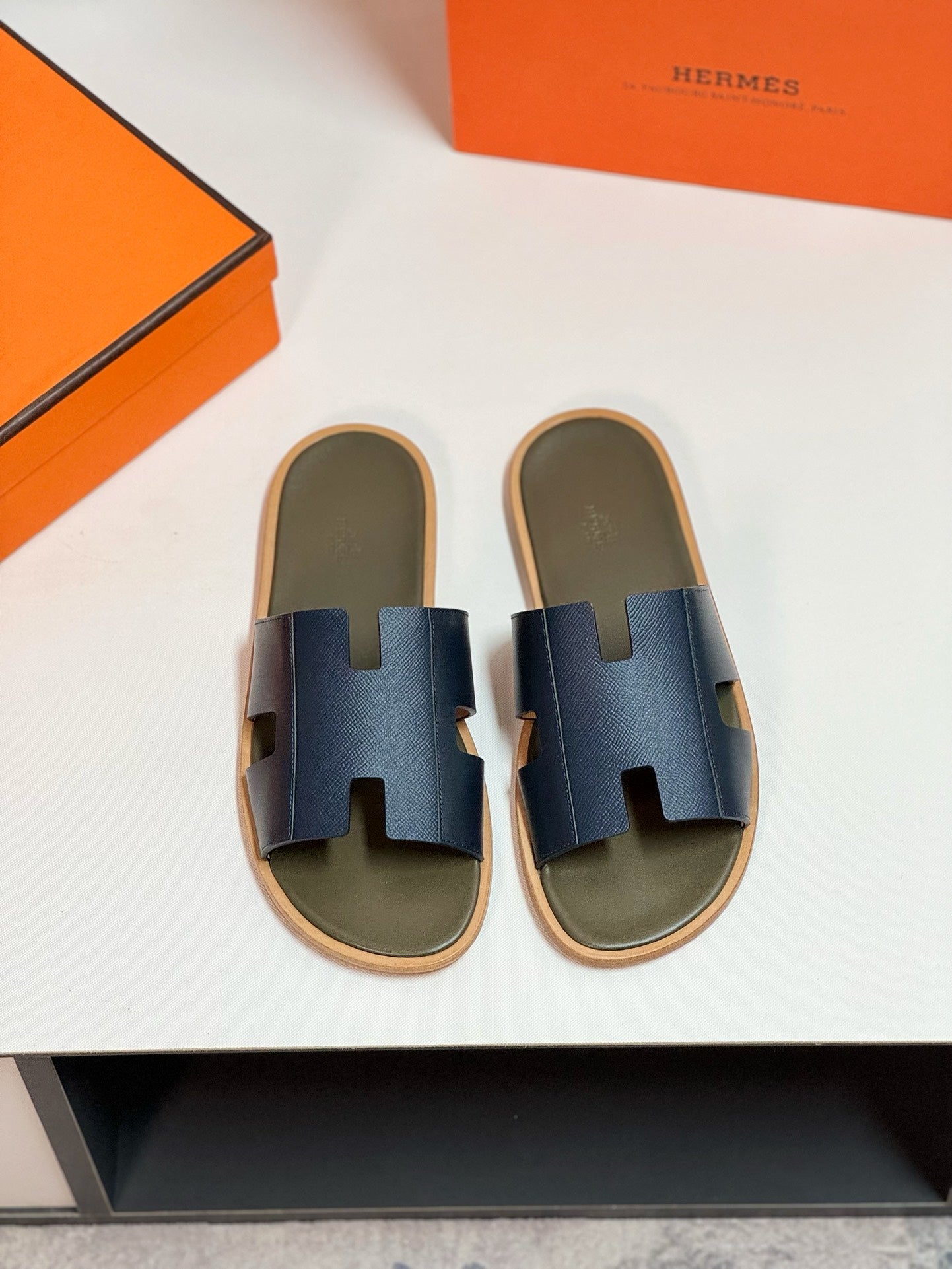Izmir sandal crocodide black - 38