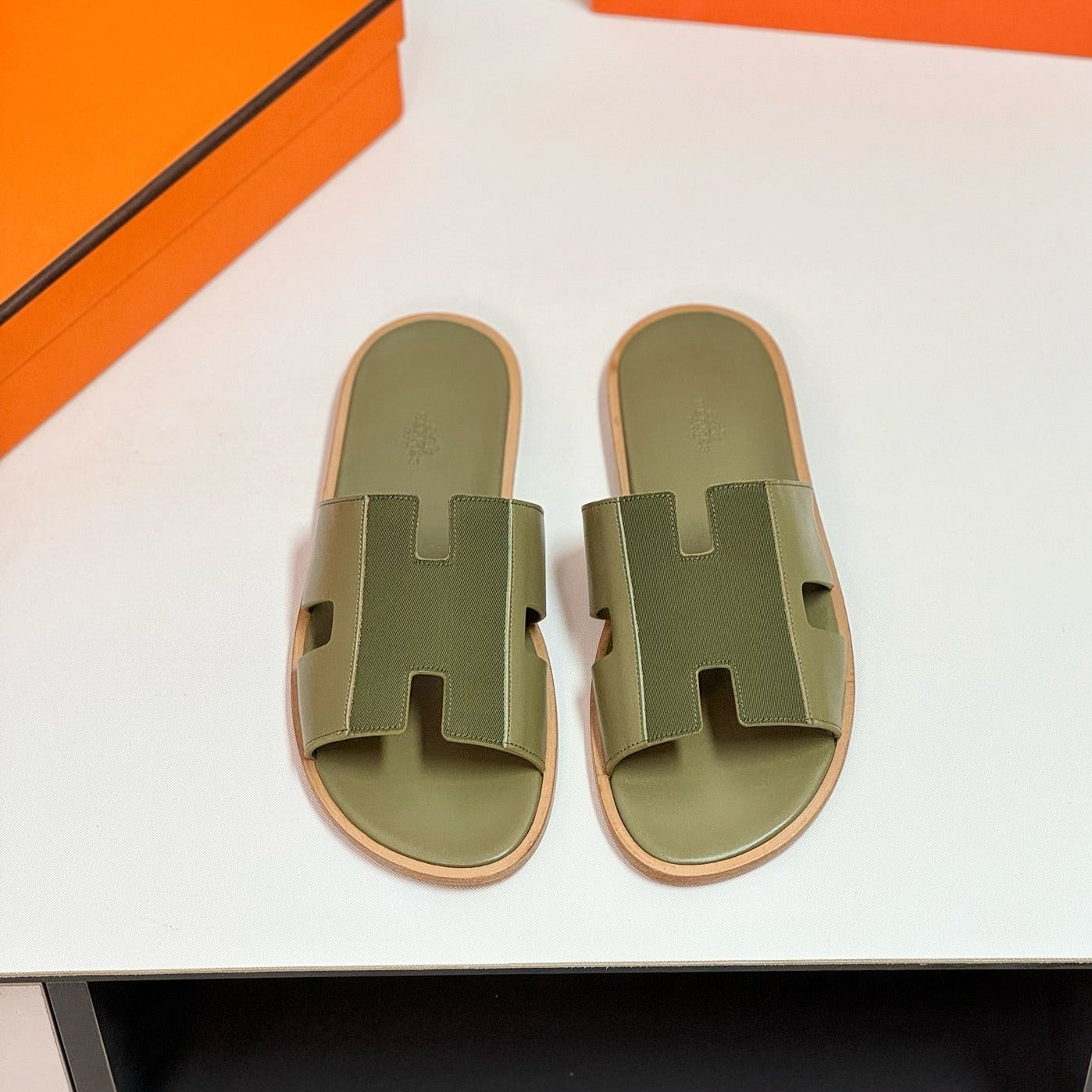 IZMIR SANDAL OLIVE MIX MOSS LAMBSKIN - 35