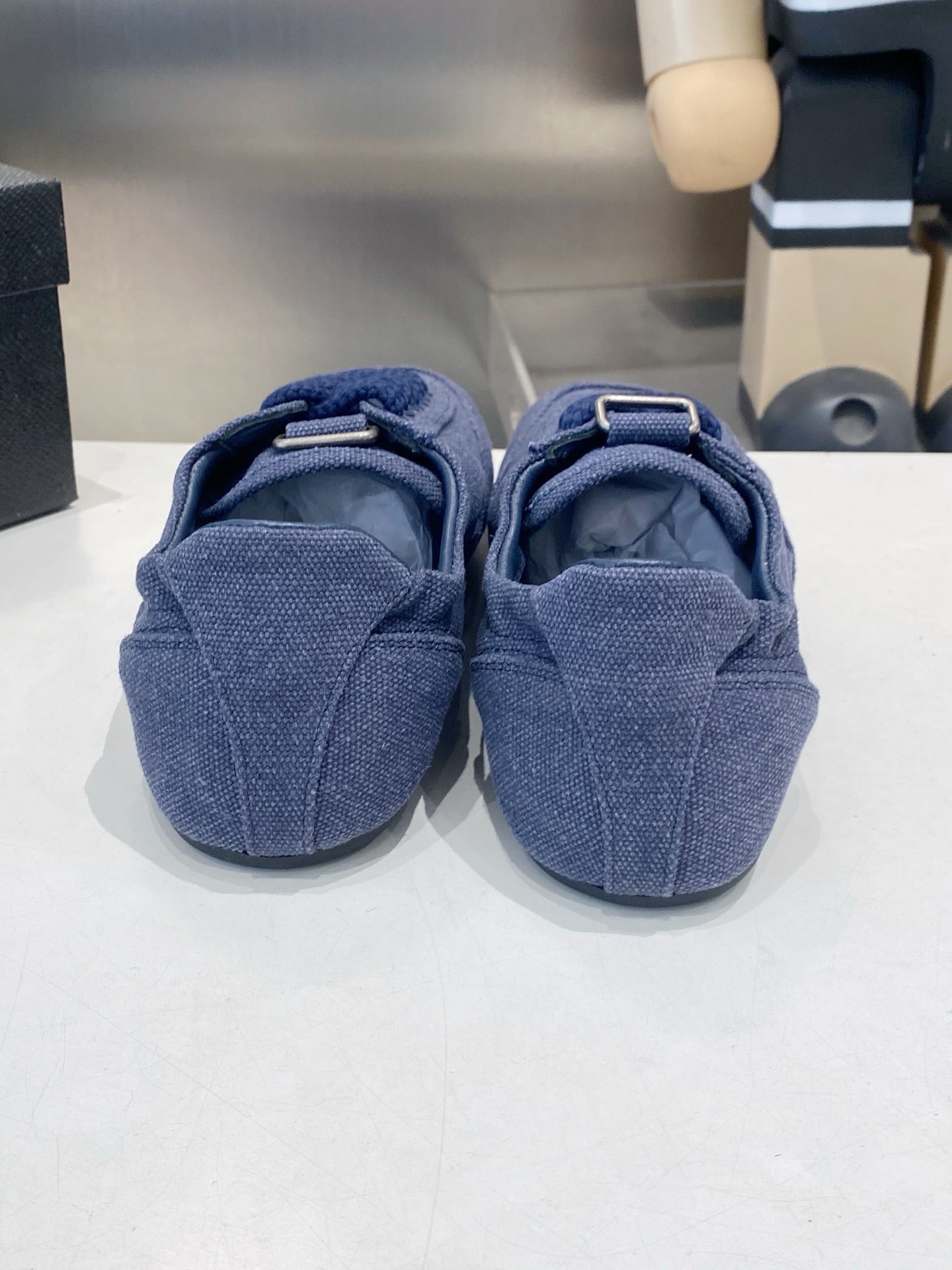 КРОСІВКИ PRADA 26S З ТЕМНО-СИНЬОЇ ТКАНИНИ