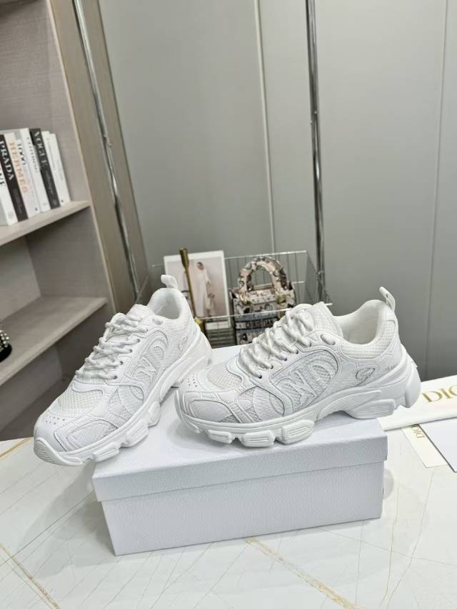 CD CHORONO SNEAKER IN WHITE MESH - 35