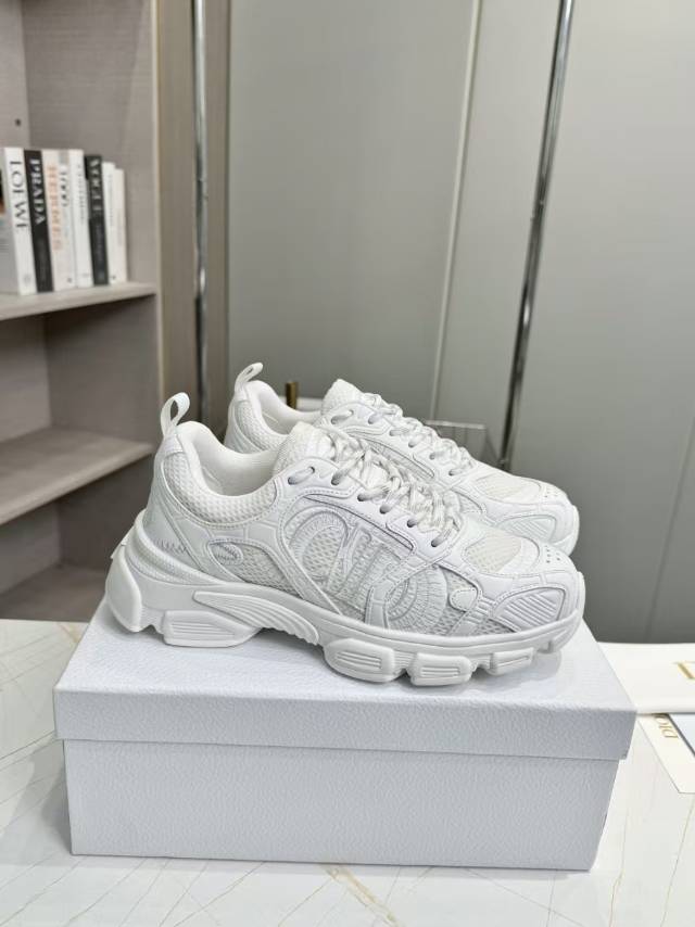 CD CHORONO SNEAKER IN WHITE MESH - 35