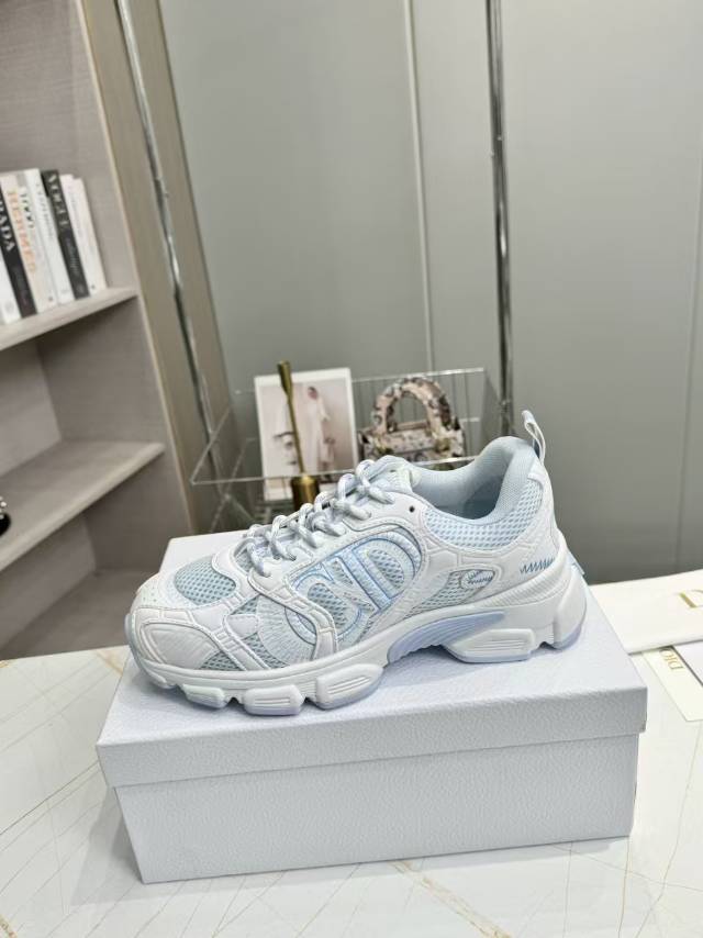 CD CHORONO SNEAKER IN WHITE AND LIGHT BLUE MESH - 35