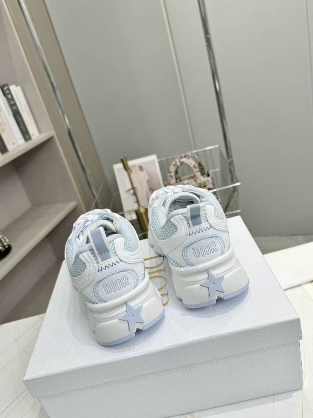 CD CHORONO SNEAKER IN WHITE AND LIGHT BLUE MESH - 35