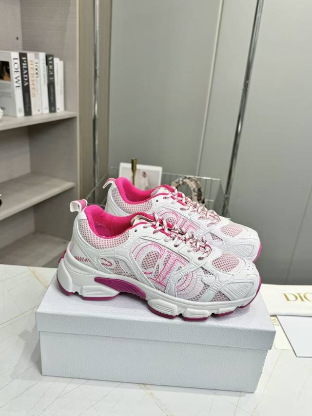 CD CHORONO SNEAKER IN WHITE AND PINK MESH - 35