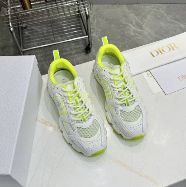 CD CHORONO SNEAKER IN WHITE AND LIGHT GREEN MESH - 35