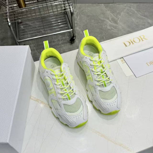 CD CHORONO SNEAKER IN WHITE AND LIGHT GREEN MESH - 35
