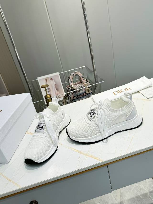CD RUN SNEAKER IN WHITE MESH FABRIC TWO-TONE SOLE - 35