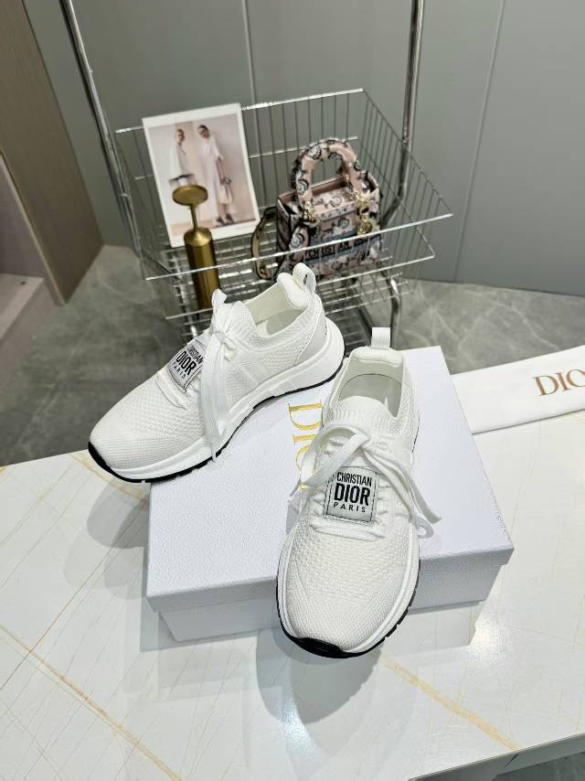 CD RUN SNEAKER IN WHITE MESH FABRIC TWO-TONE SOLE - 35