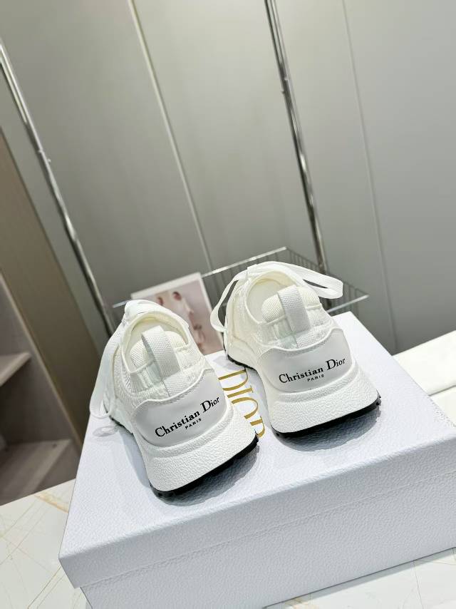 CD RUN SNEAKER IN WHITE MESH FABRIC TWO-TONE SOLE - 35