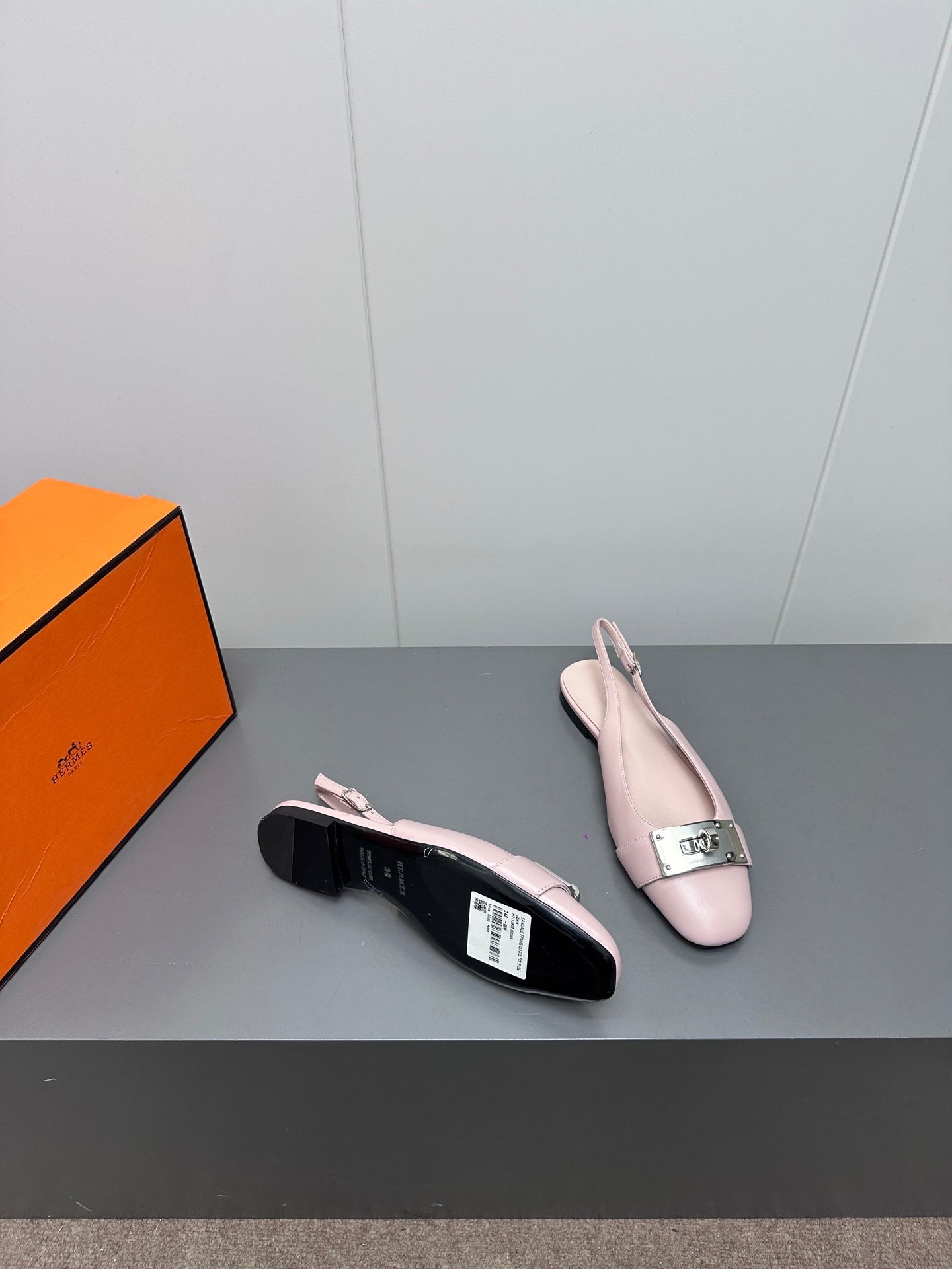 INNOCENTE SLINGBACK IN LIGHT PINK CALFSKIN - 35