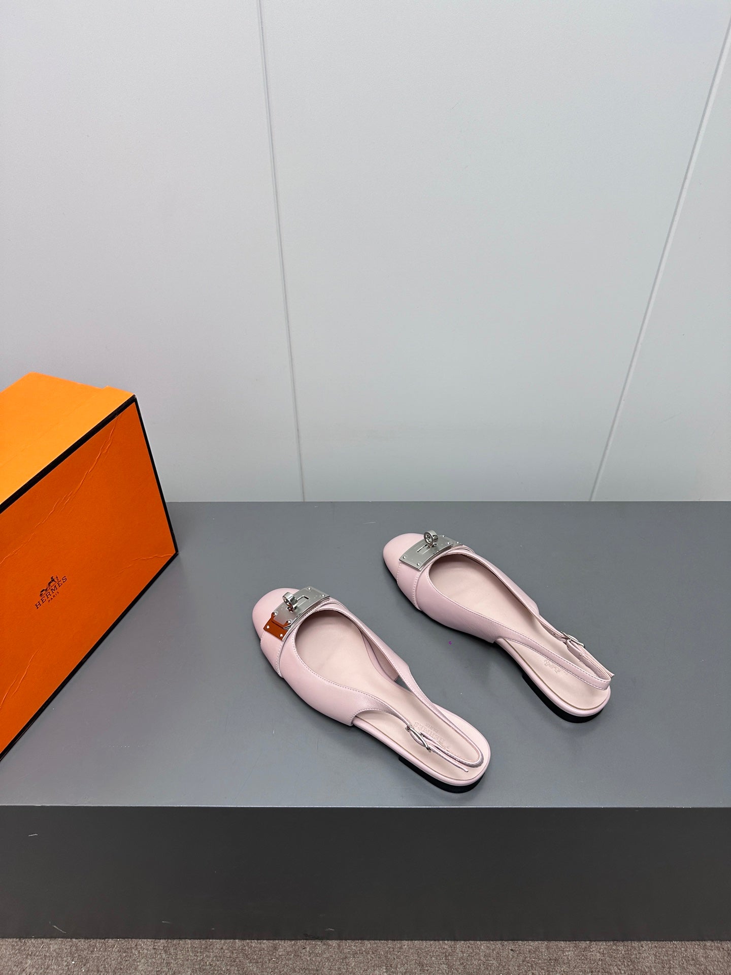 INNOCENTE SLINGBACK IN LIGHT PINK CALFSKIN - 35