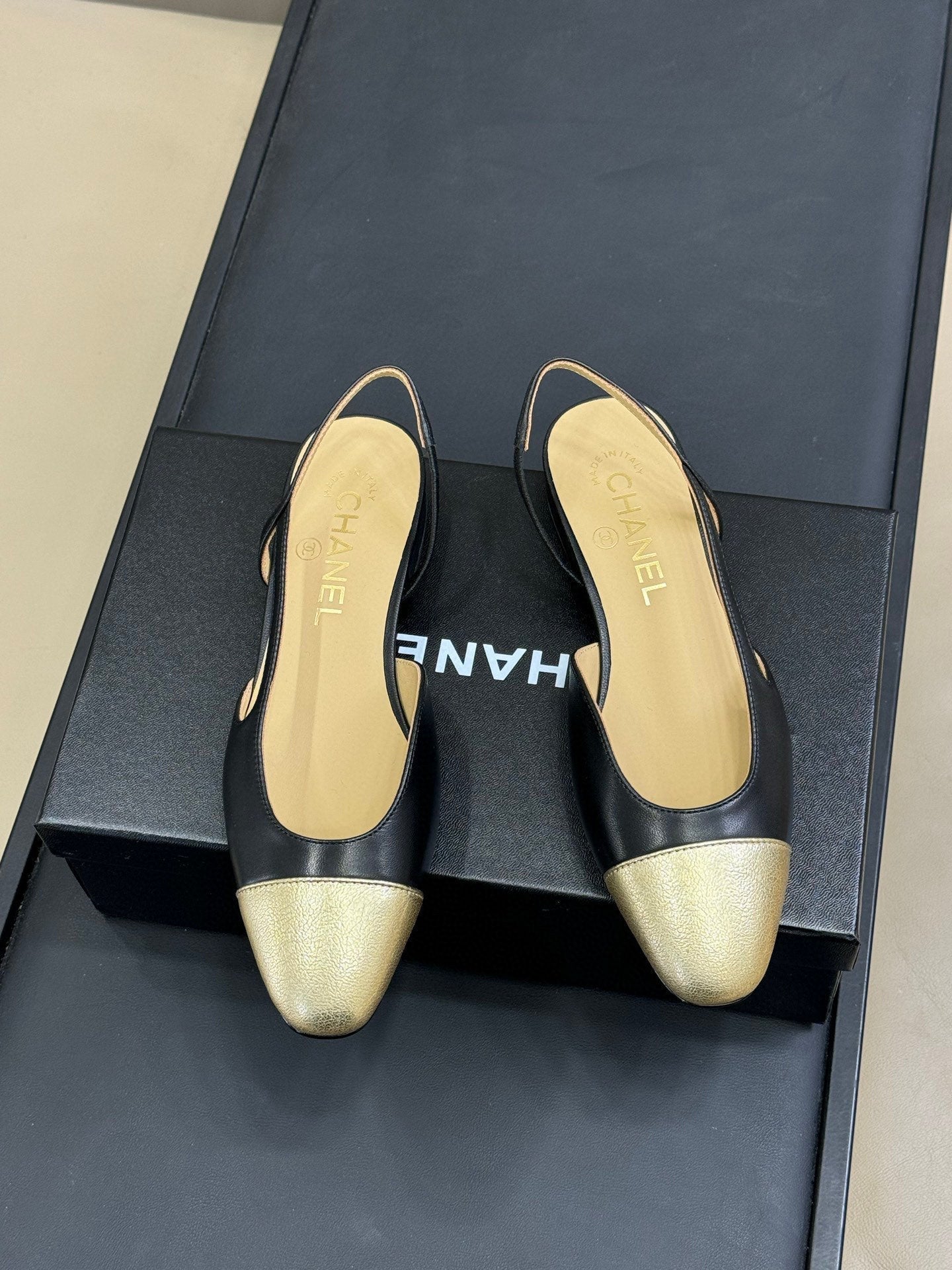 CC SLINGBACK 25S IN BLACK MIX GOLD LAMBSKIN - 35 / 20mm
