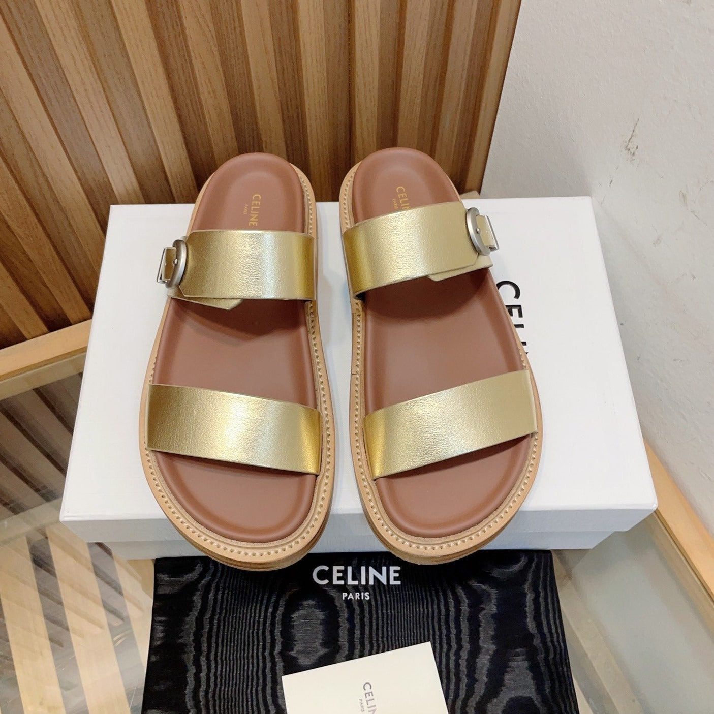 TIPPI IN CALFSKIN - VEGETAL TANNING GOLD BROWN - 35