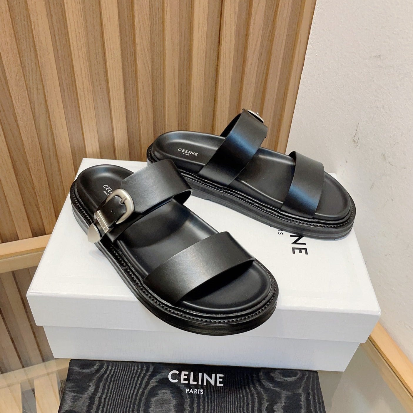 TIPPI IN CALFSKIN - VEGETAL TANNING BLACK - 35