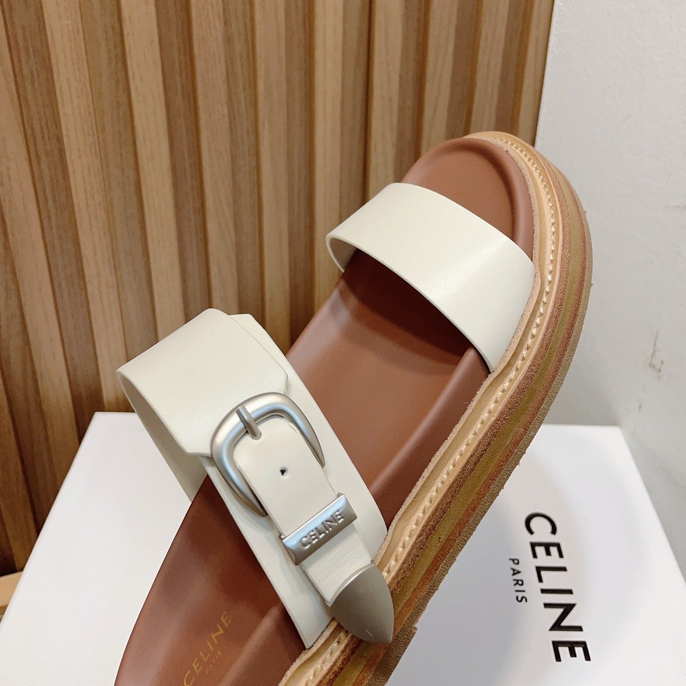TIPPI IN CALFSKIN - VEGETAL TANNING WHITE BROWN - 35