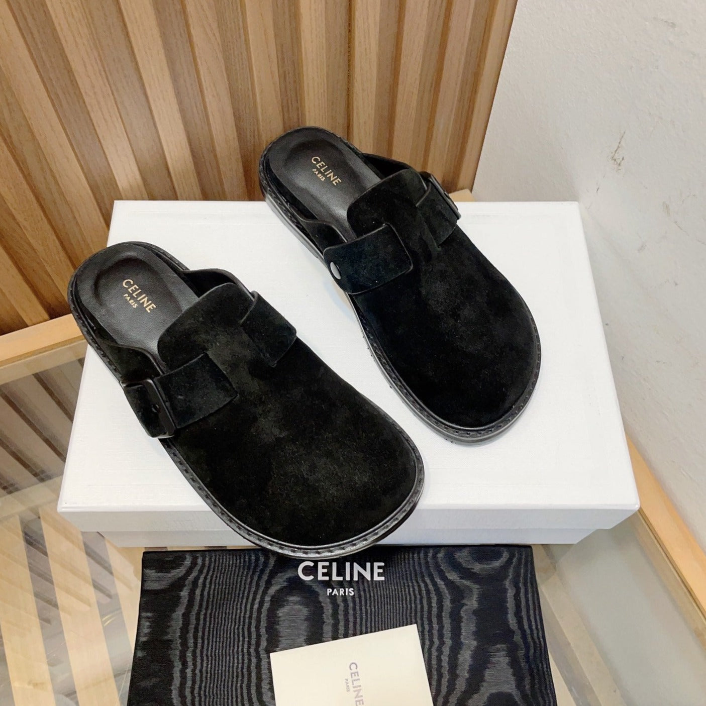 Slippers Buckle Detail Suede Black - 35