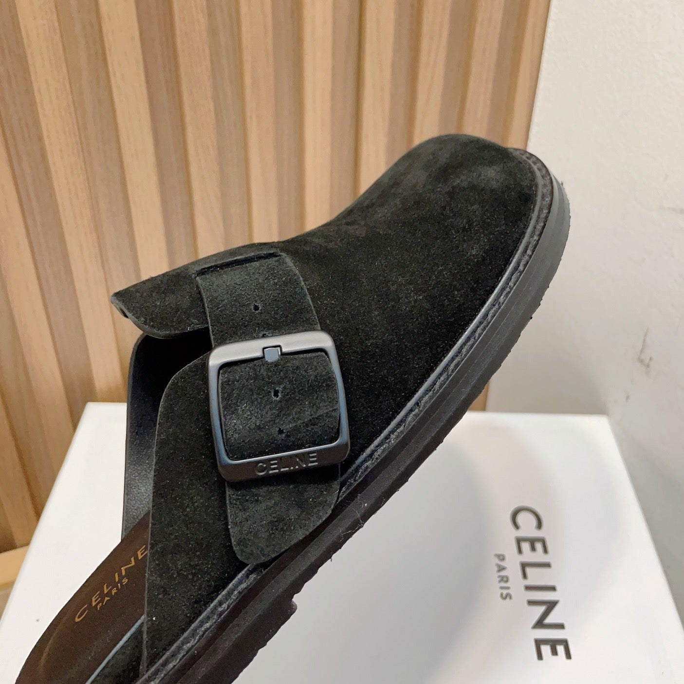 Slippers Buckle Detail Suede Black - 35