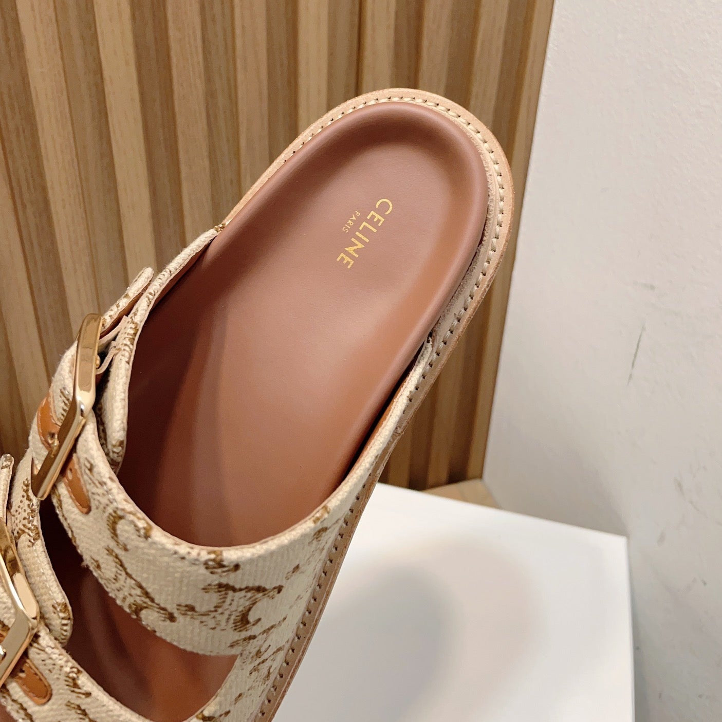 TWIN-STRAP SANDALS WITH SUEDE UPPERS AND BUCKLE CLOSURE CARAMEL BROWN CARO - 35