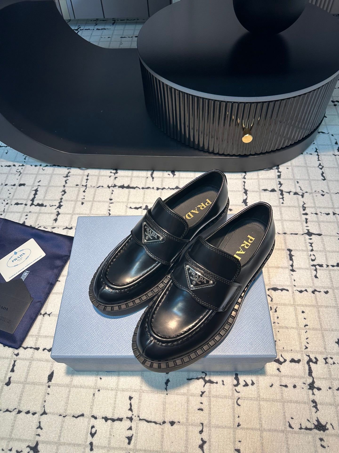 PRA SCHOCOLATE BRUSHED LOAFERS BLACK CALFSKIN - 34