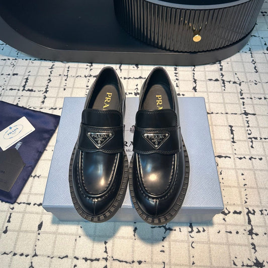 PRA SCHOCOLATE BRUSHED LOAFERS BLACK CALFSKIN - 34