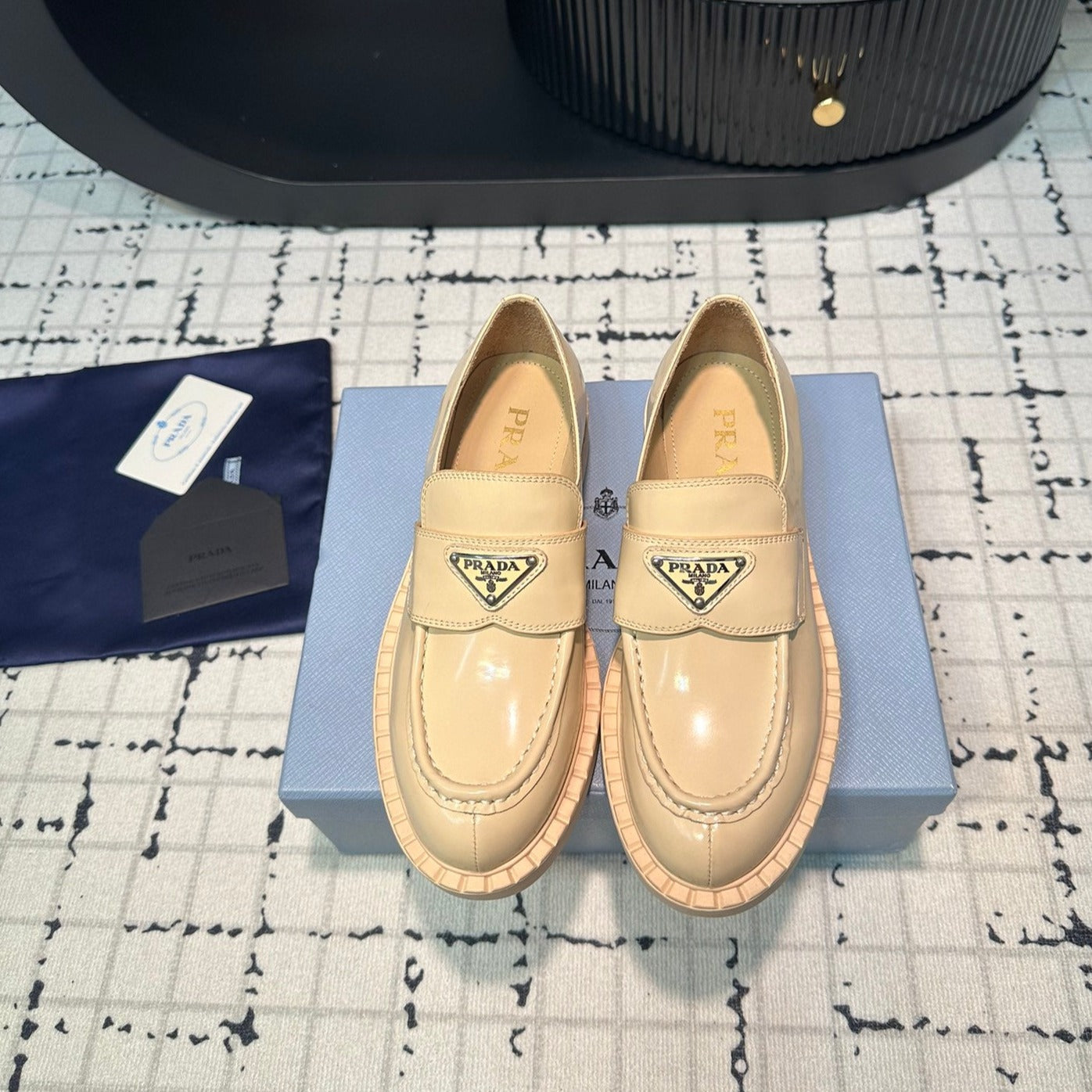 PRA SCHOCOLATE BRUSHED LOAFERS CREAM CALFSKIN - 34