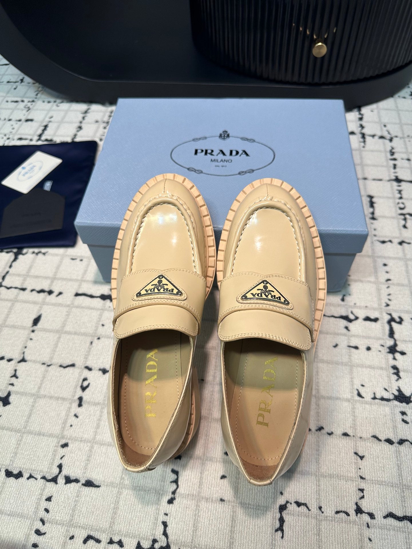 PRA SCHOCOLATE BRUSHED LOAFERS CREAM CALFSKIN - 34