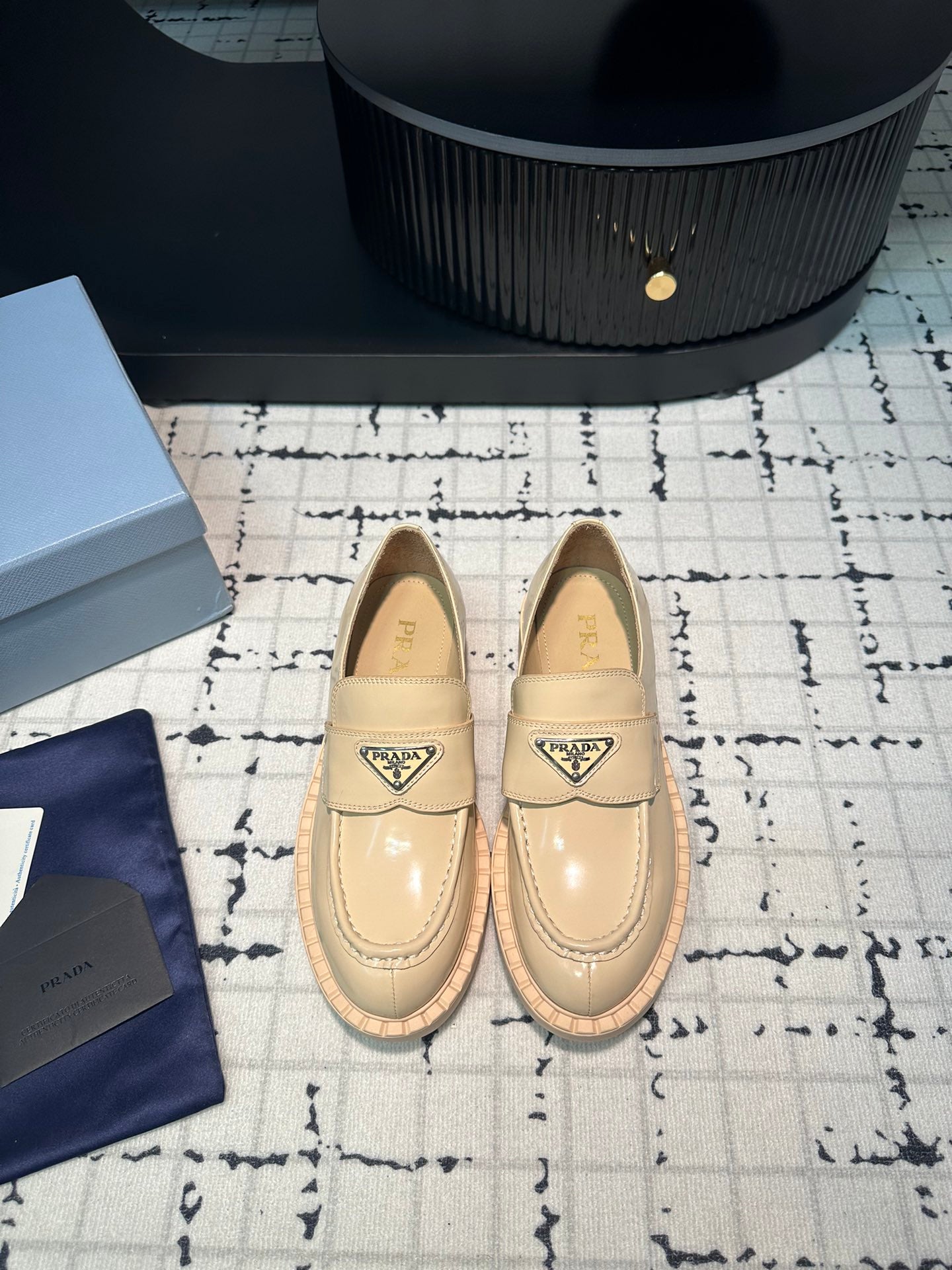 PRA SCHOCOLATE BRUSHED LOAFERS CREAM CALFSKIN - 34