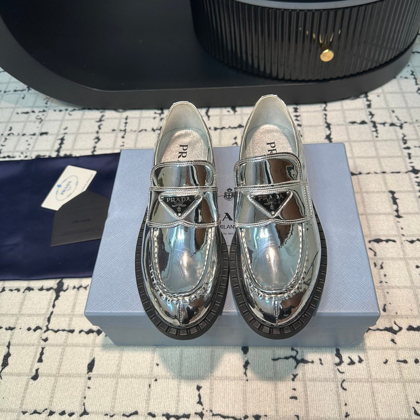 PRA SCHOCOLATE BRUSHED LOAFERS GLOSSY SILVER CALFSKIN - 34