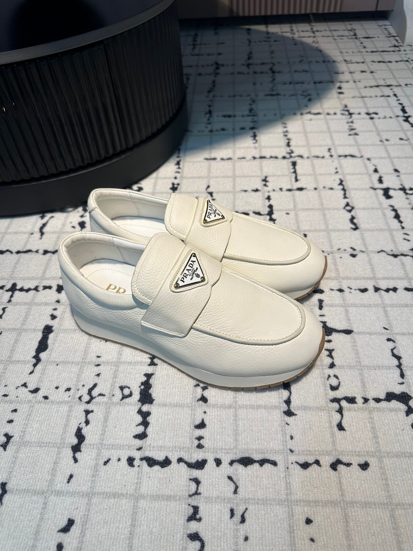 PRA SPORTY STYLE LOAFERS WHITE CALFSKIN - 35