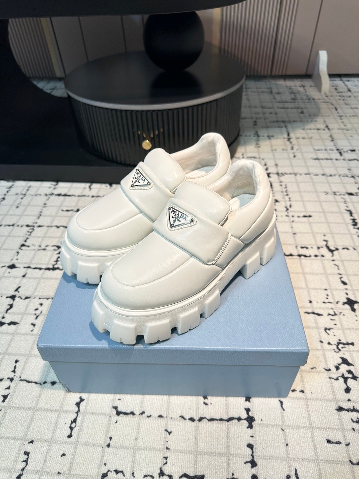 PRA BRUSHED MONOLITH LOAFERS WHITE LAMBSKIN - 35