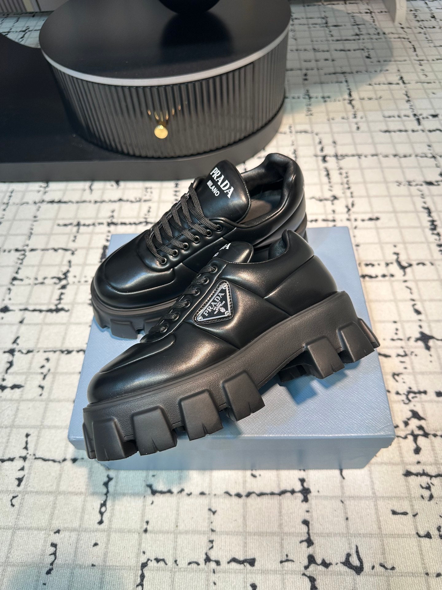 PRA MONOLITH BRUSHED LACE-UP SHOES BLACK LAMBSKIN - 35