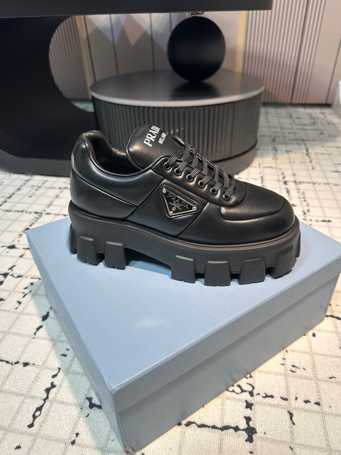 PRA MONOLITH BRUSHED LACE-UP SHOES BLACK LAMBSKIN - 35