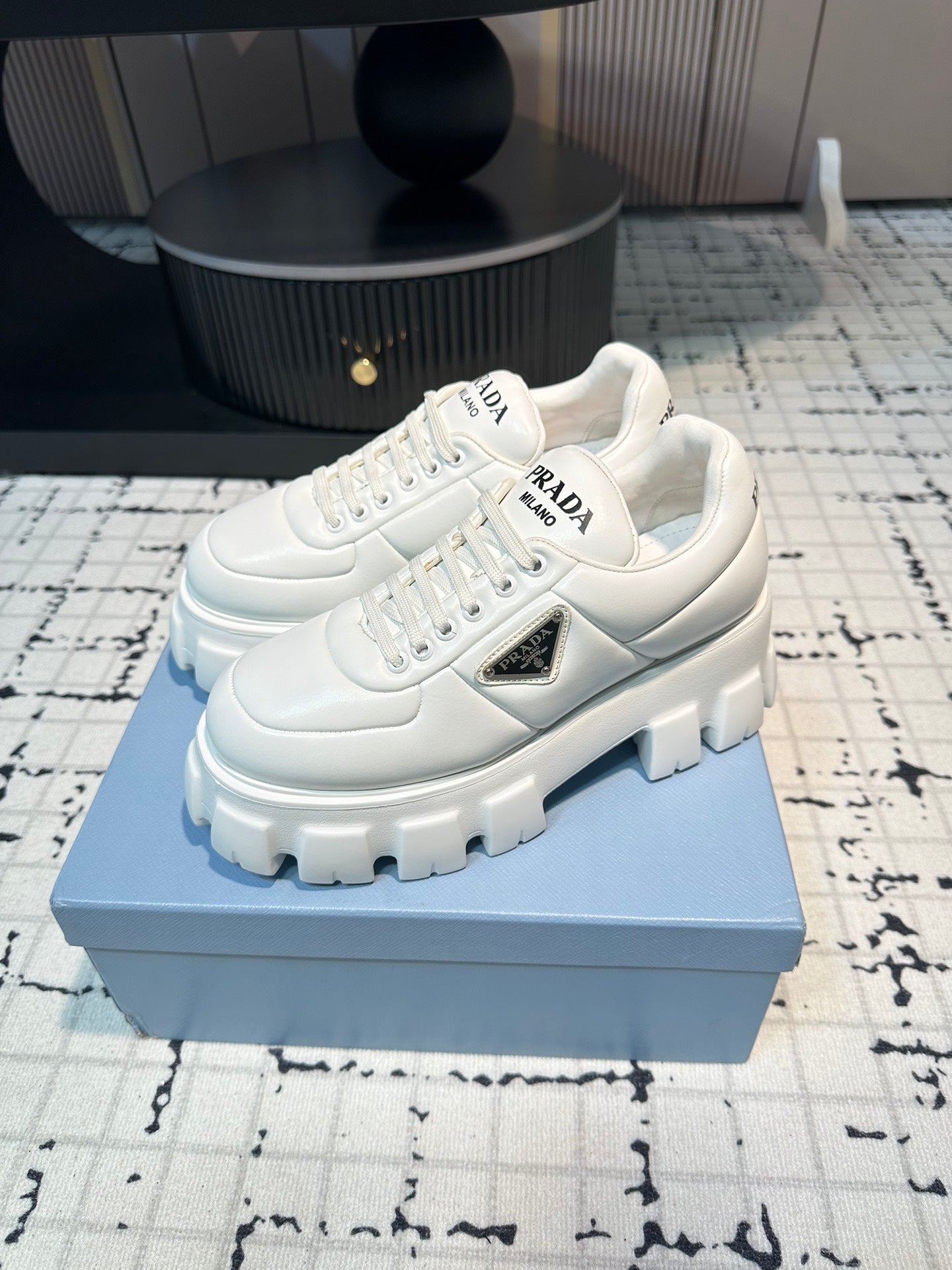 PRA MONOLITH BRUSHED LACE-UP SHOES WHITE LAMBSKIN - 35