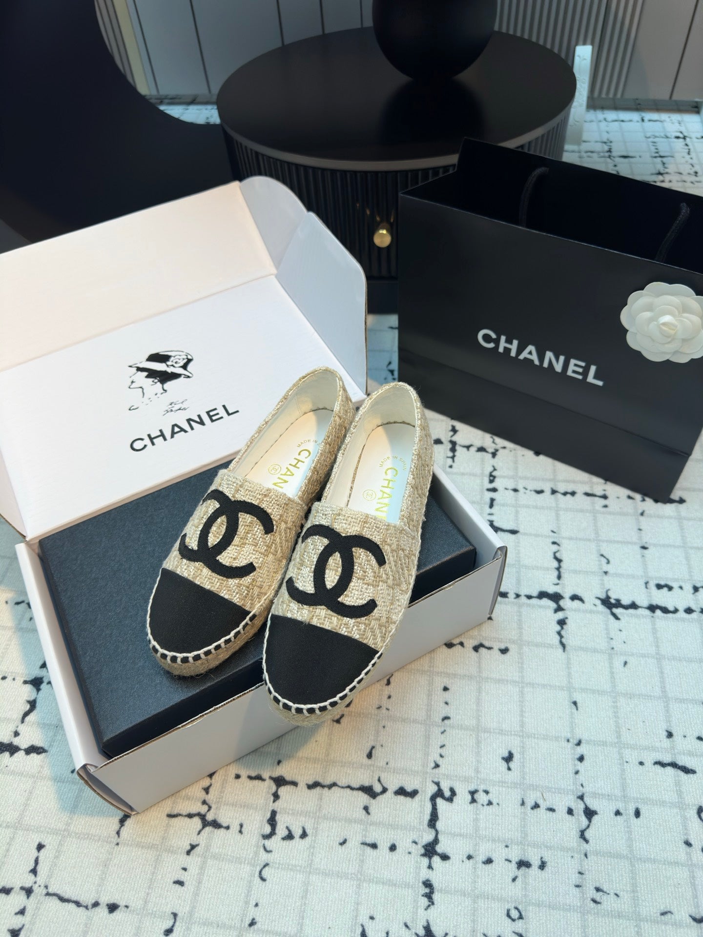 ESPADRILLES LOAFERS IN BEIGE TWEED AND BLACK SATIN - 34