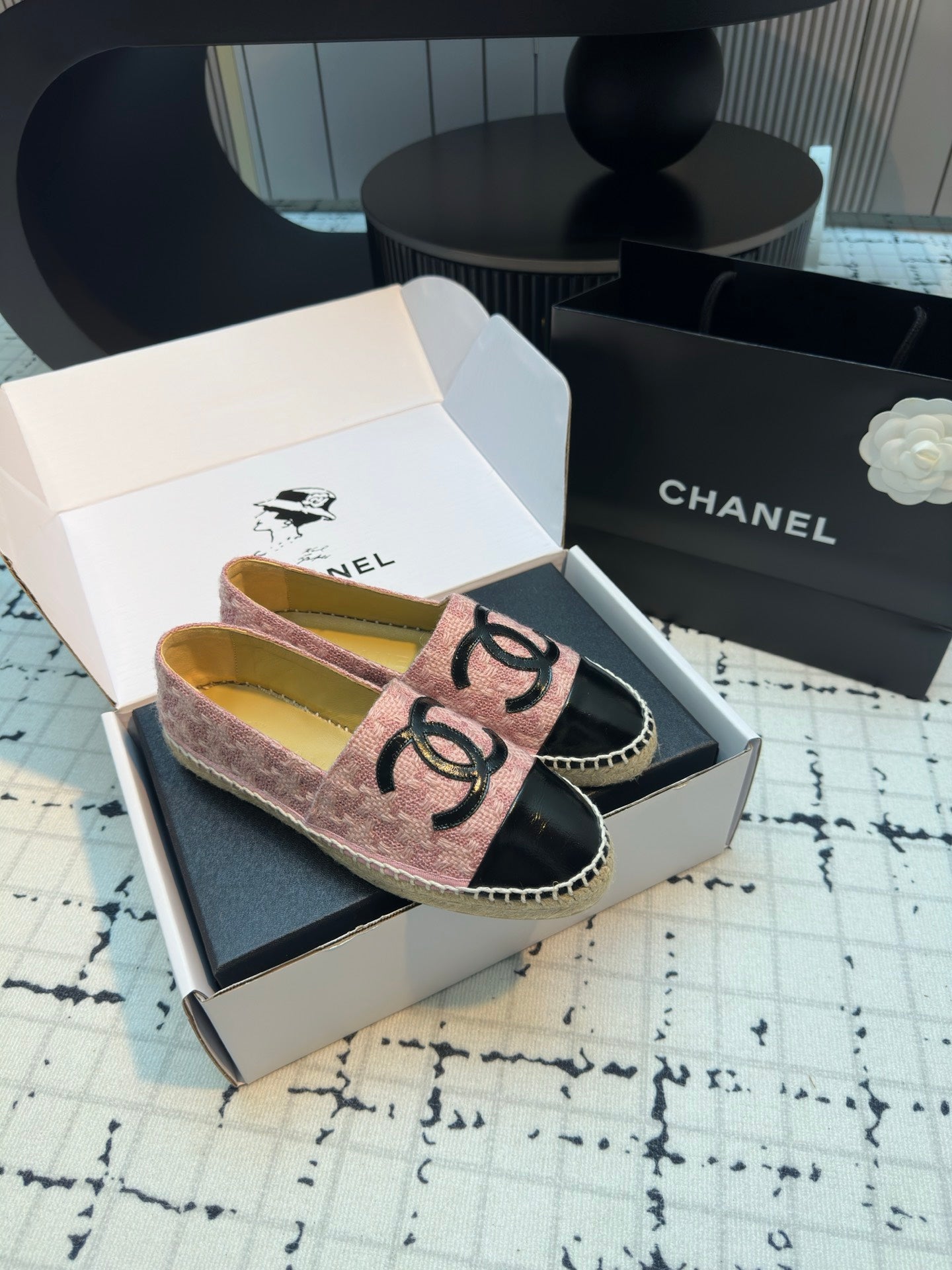 ESPADRILLES LOAFERS IN LIGHT PINK TWEED AND BLACK LAMBSKIN - 34