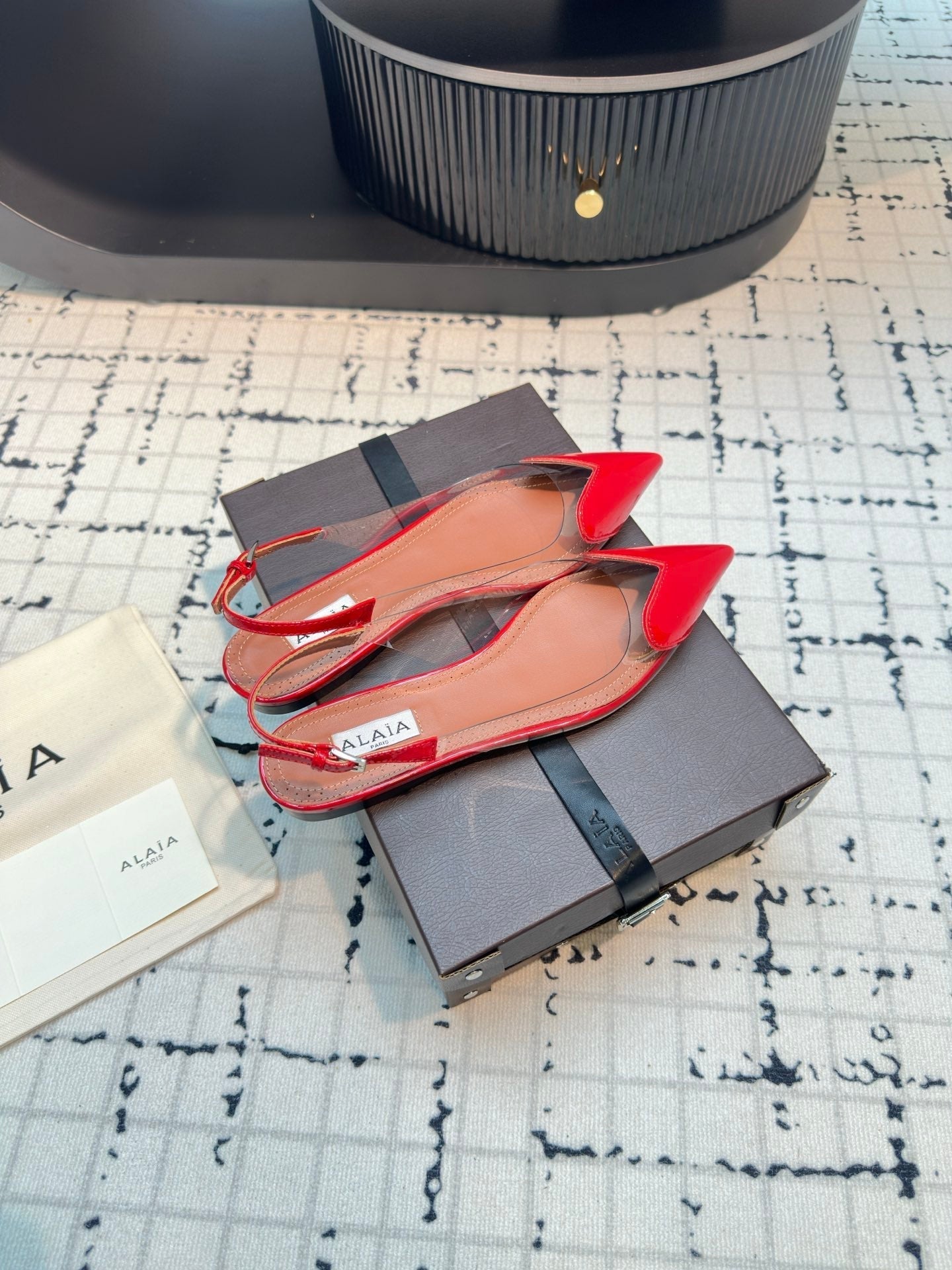 ALAIA FLAT SLINGBACK IN CHERRY RED PATENT CALFSKIN AND FILM - 34