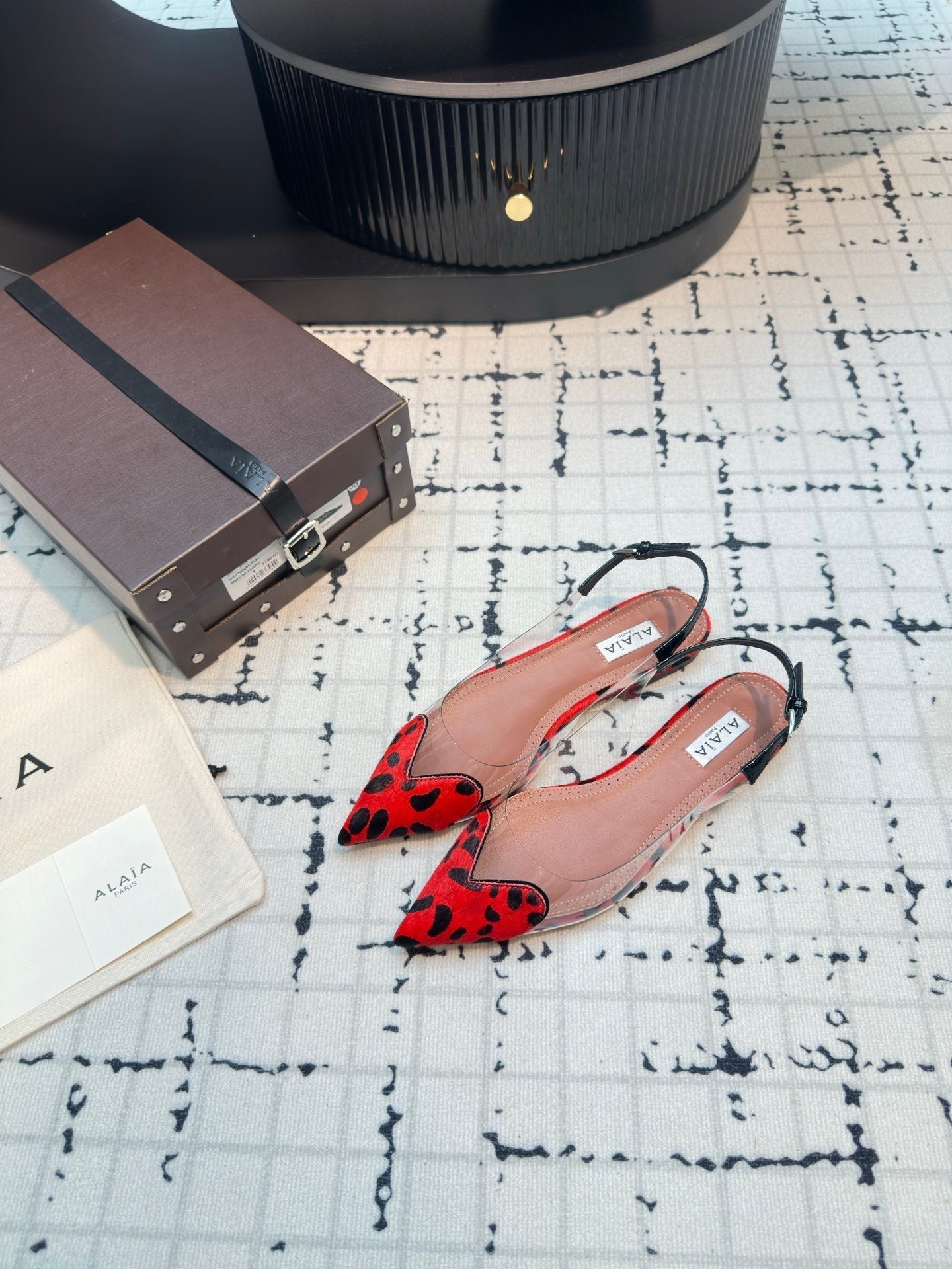ALAIA FLAT SLINGBACK IN CHERRY RED PATENT CALFSKIN AND FILM - 34