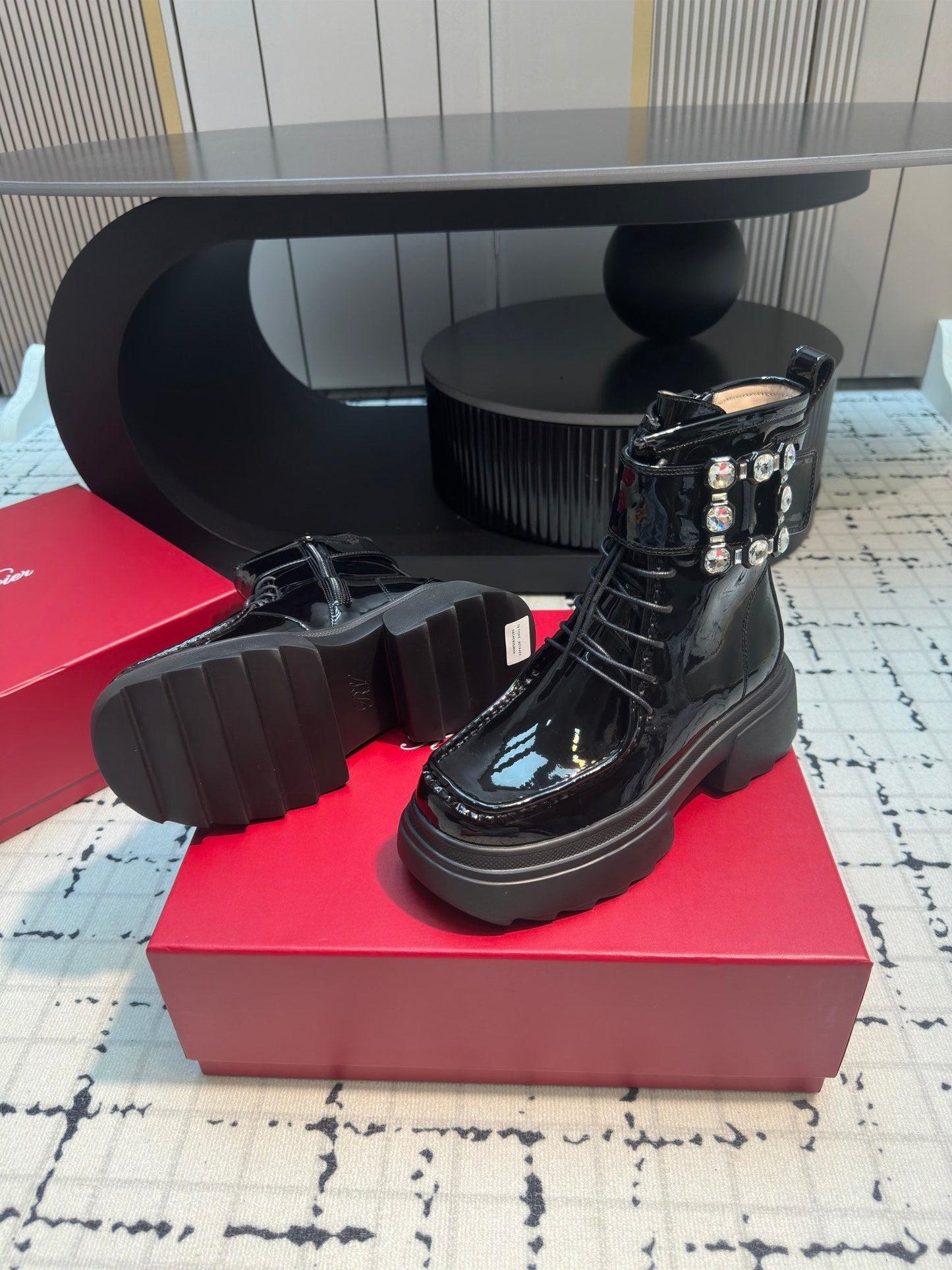 VIV' RANGERS ANKLE BOOTS IN BLACK PATENT LAMBSKIN STRASS BUCKLE - 35
