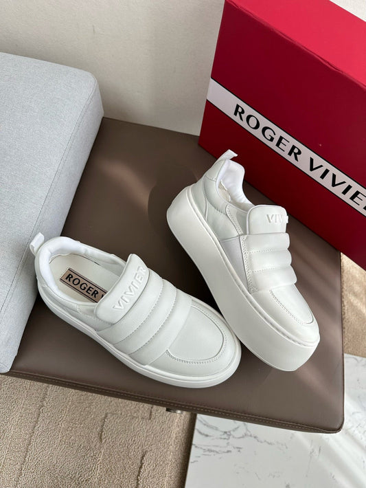 PUFFY LEATHER LOW TOP SNEAKERS IN WHITE LAMBSKIN - 35