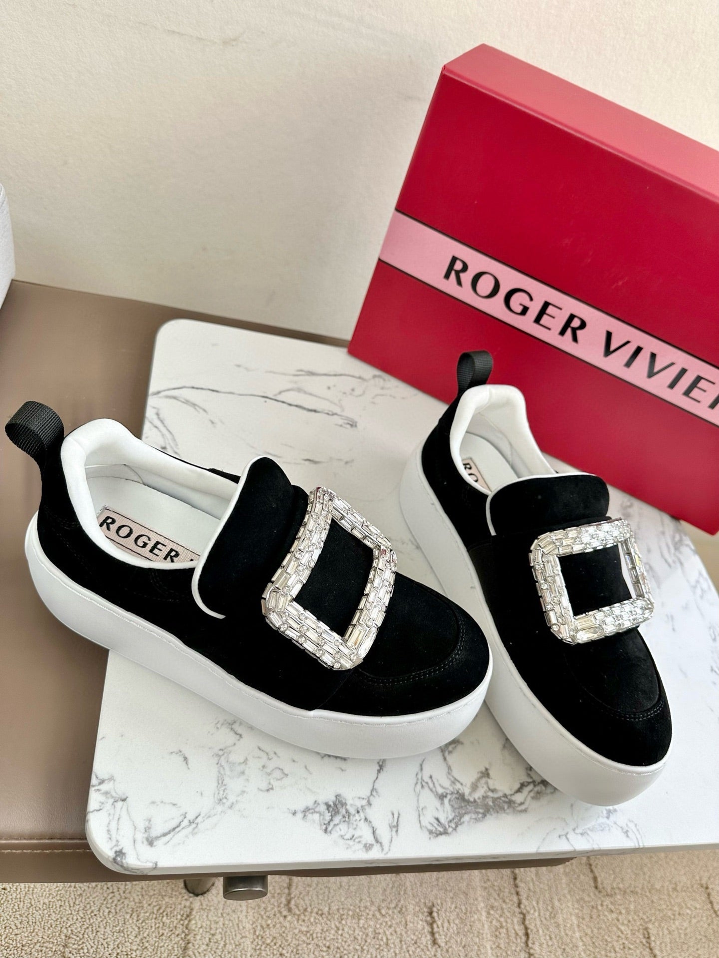VIV' UP SNEAKERS IN BLACK SUEDE - 35