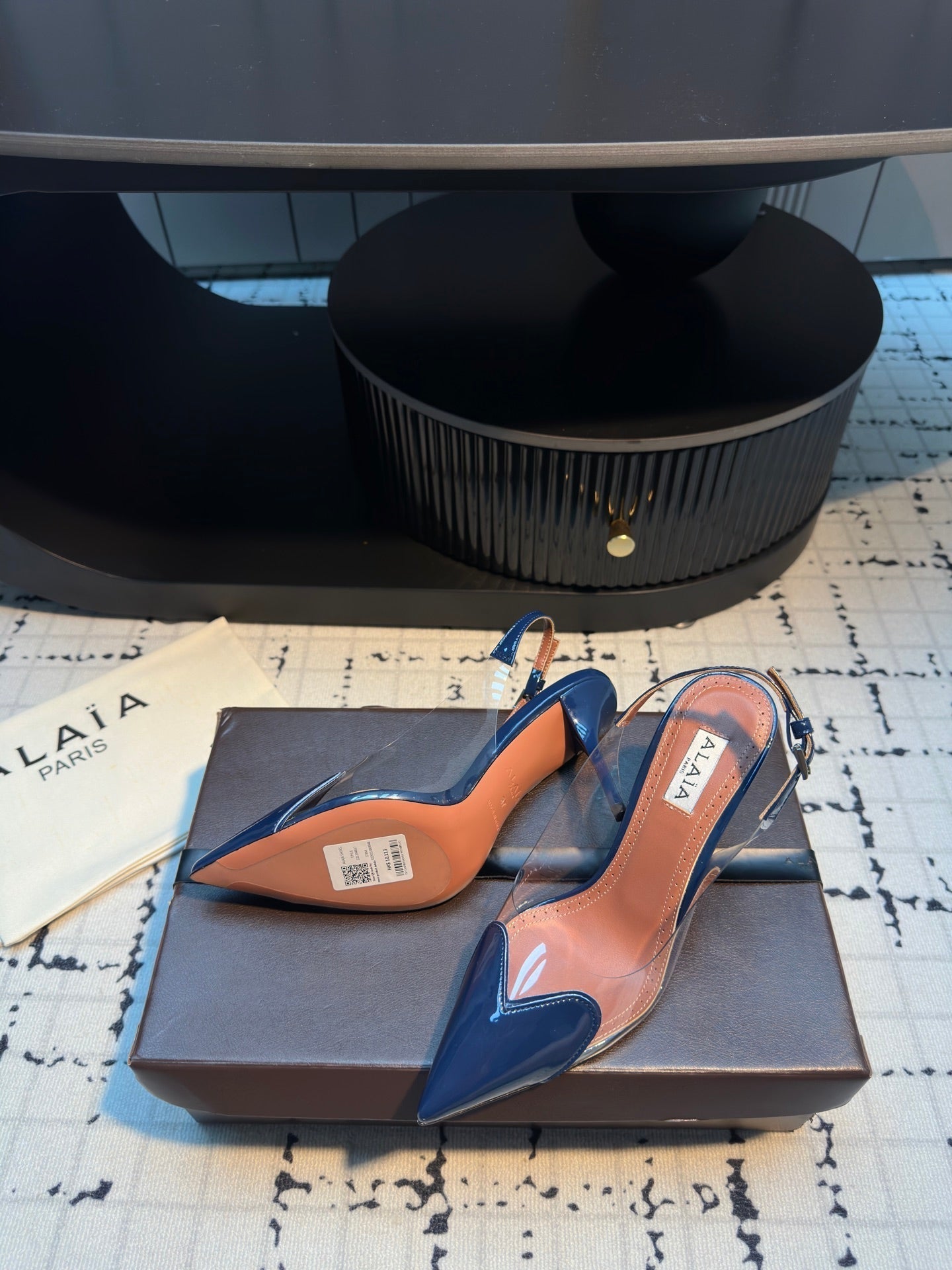 ALAIA HIGH SLINGBACK 25S 90 MM IN NAVY BLUE CALFSKIN - 34