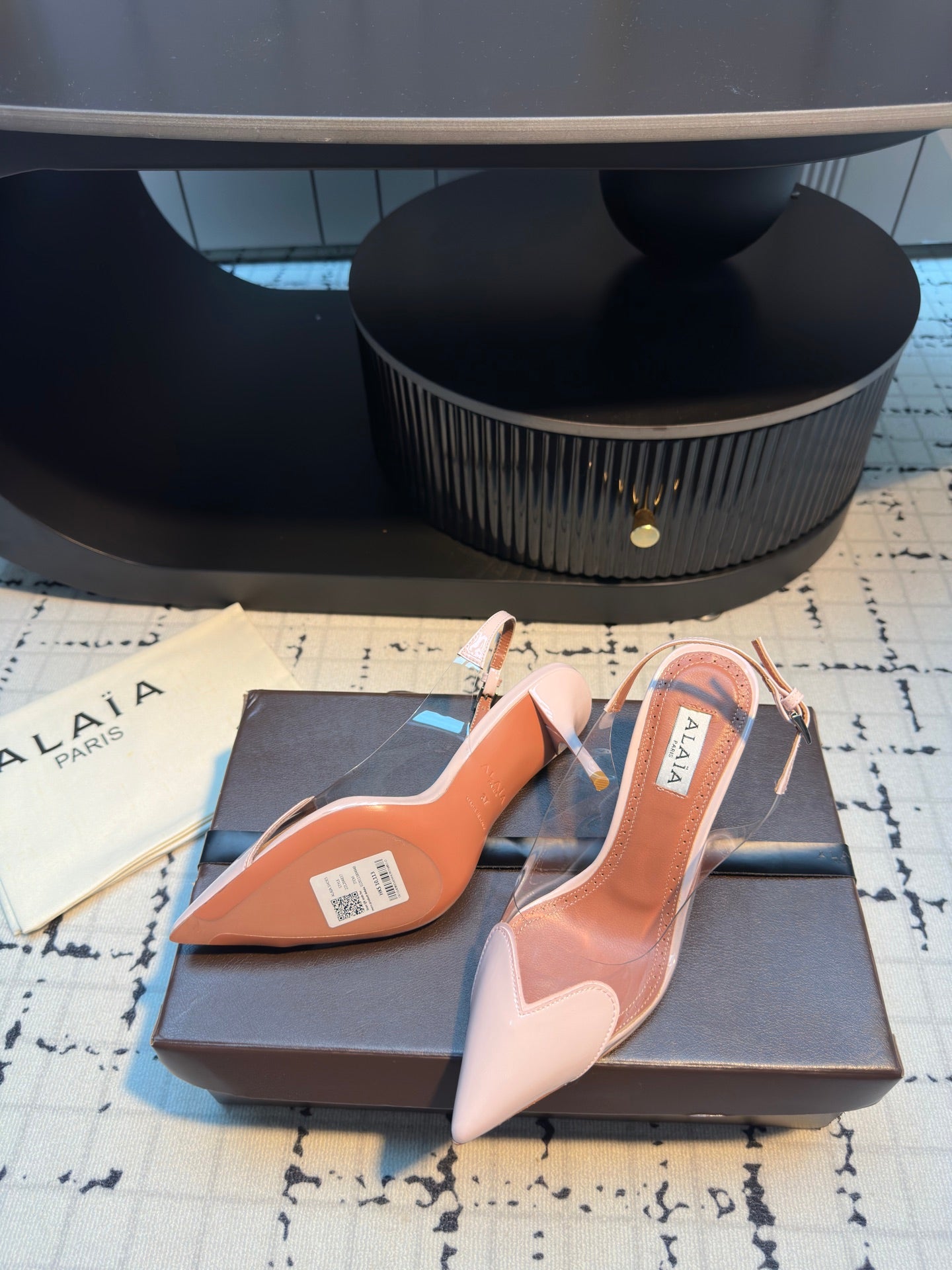 ALAIA HIGH SLINGBACK 25S 90 MM IN LIGHT PINK CALFSKIN - 34