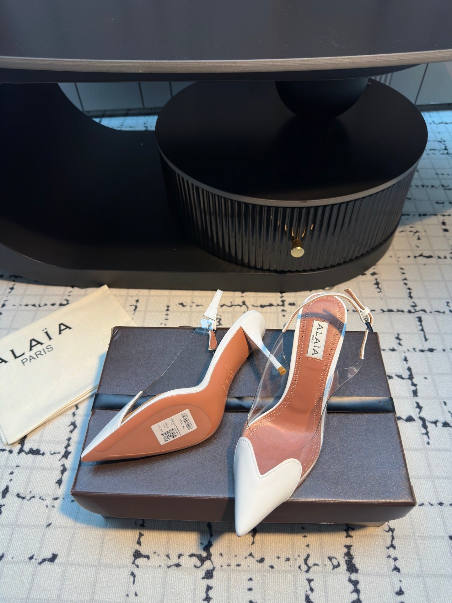 ALAIA HIGH SLINGBACK 25S 90 MM IN WHITE CALFSKIN - 34
