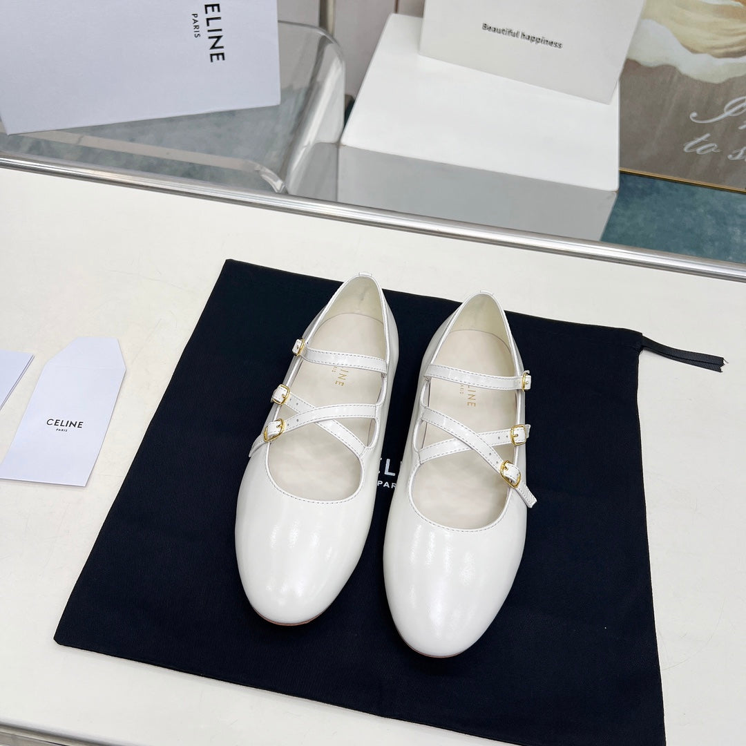 BALLET FLAT WITH CROSSOVER STRAP IN WHITE LAMBSKIN - 35