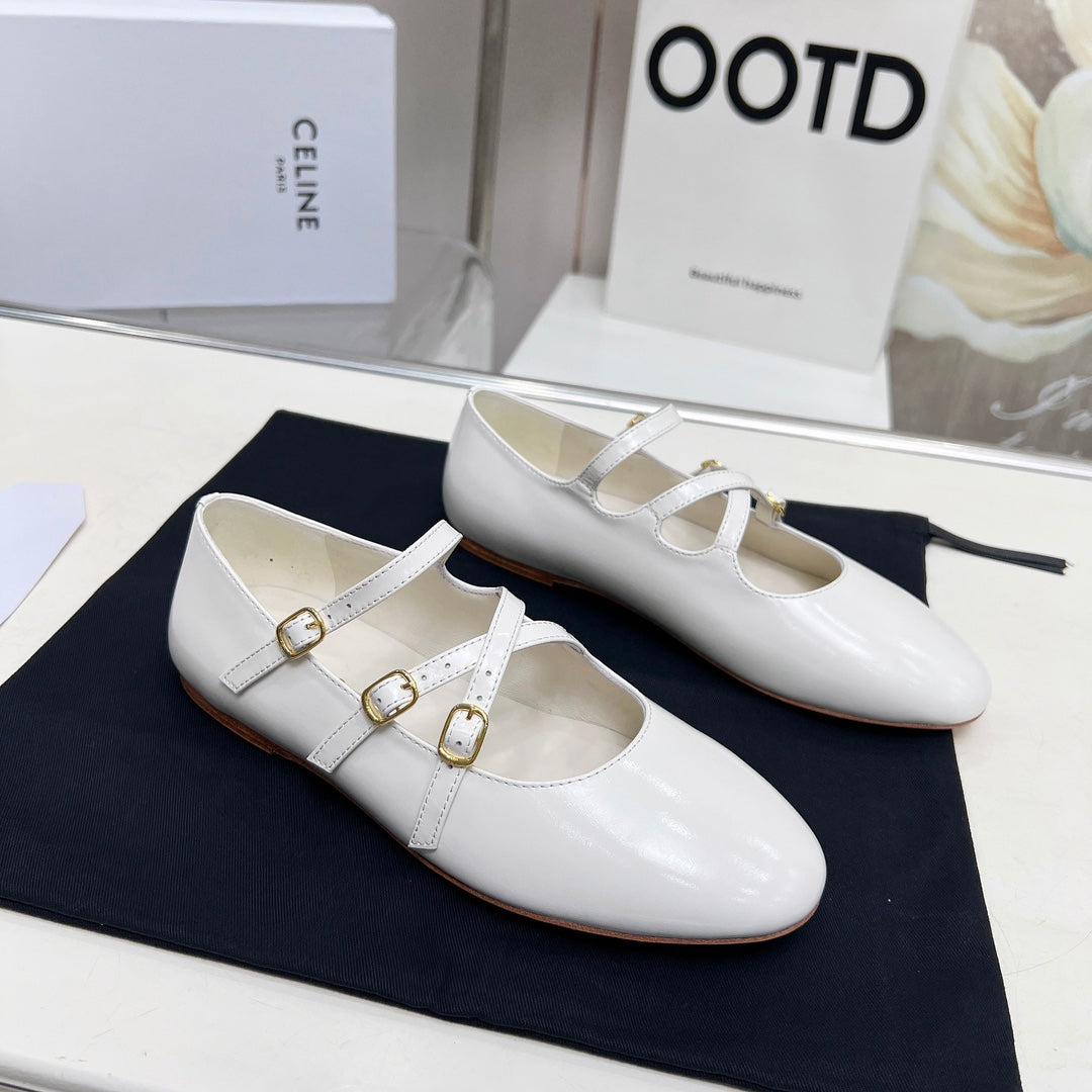 BALLET FLAT WITH CROSSOVER STRAP IN WHITE LAMBSKIN - 35